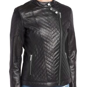 $349 Badgley Mischka Black soft leather Chevron quilted Biker jacket slim fit L